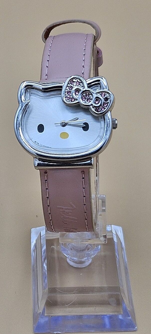 Hello Kitty Sanrio HK1069 Watch Pink Leather Rhinestone Bow Japan Quartz